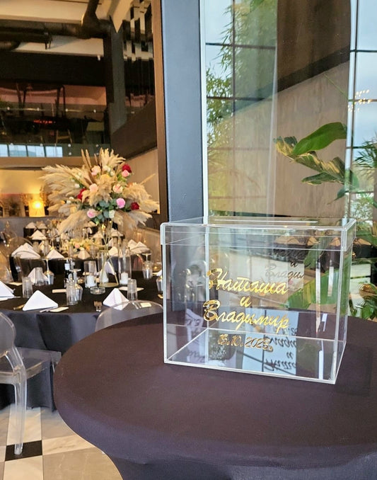 Elegantna providna kutija za koverte