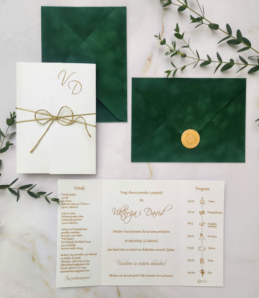 Pozivnica sa pliš kovertom i time-line